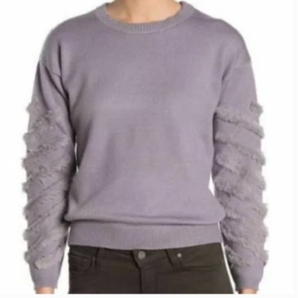 Michelle Nicole Sweaters - Anthropologie style | Textured faux fur sleeve sweater | Soft lavender gray knit